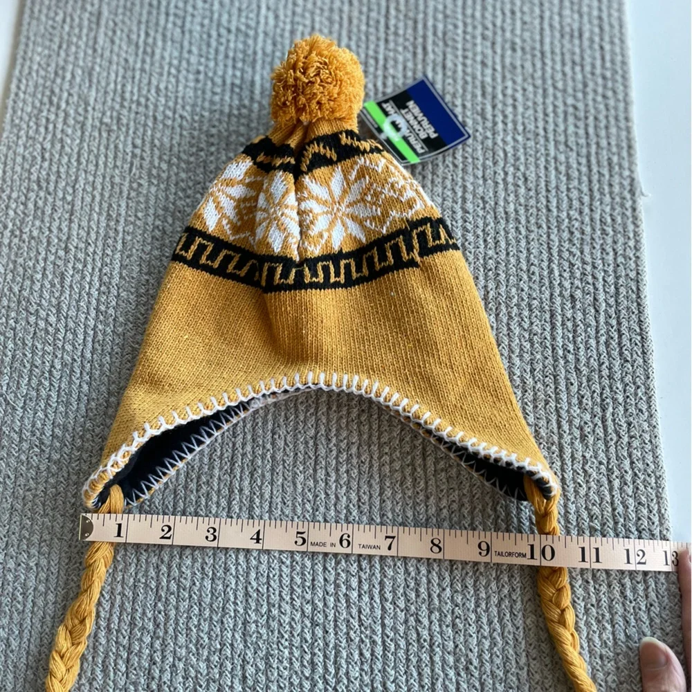 NWT Black Mustard Yellow Kid’s Peruvian Hat Fleece Lined 8-14 Yrs